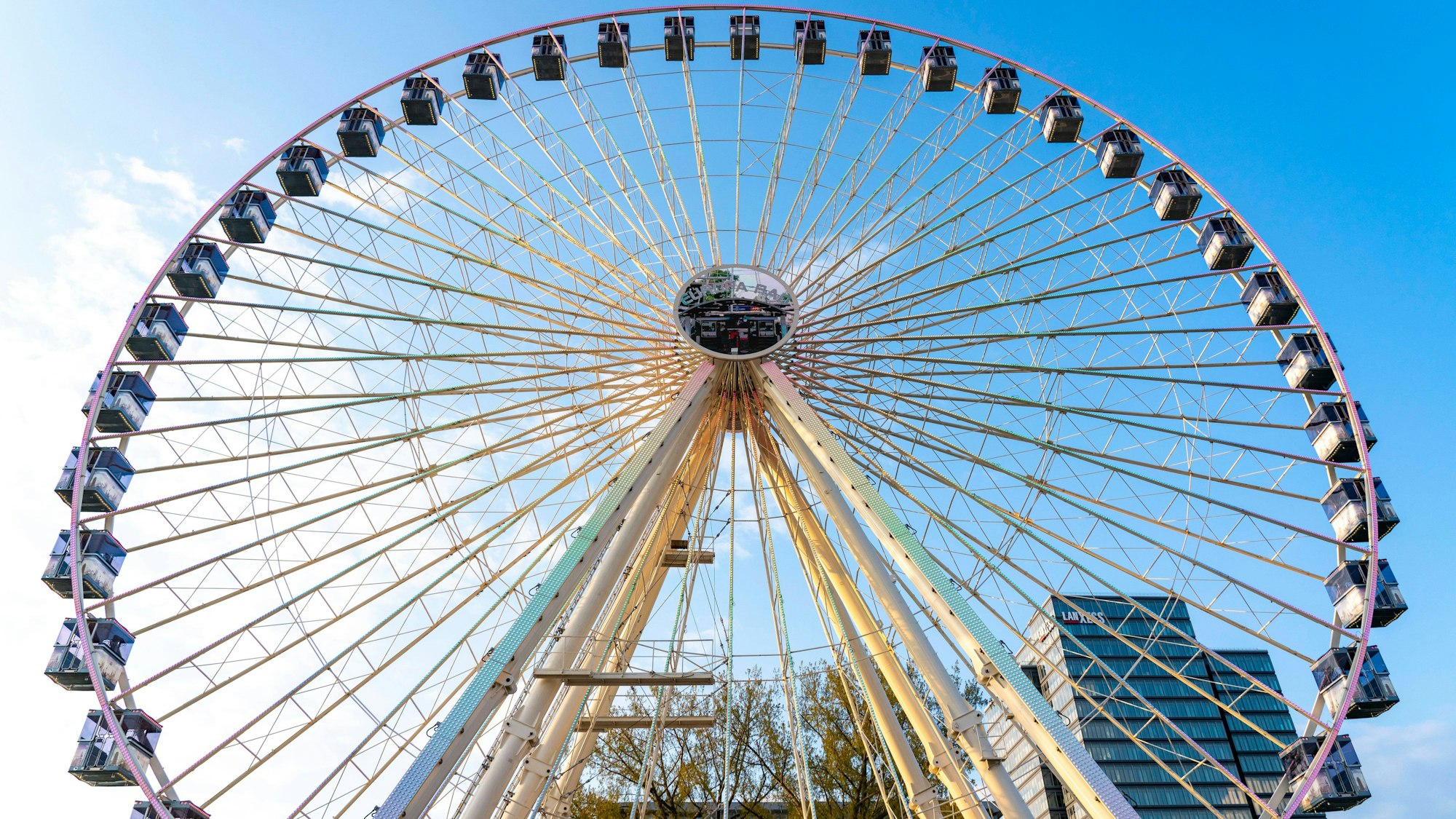 Das Riesenrad auf der Deutzer Kirmes