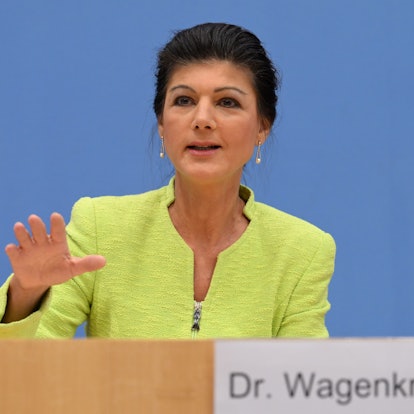 Die Politikerin Sahra Wagenknecht spricht während der Pressekonferenz zur Gründung des Vereins «Bündnis Sahra Wagenknecht - Für Vernunft und Gerechtigkeit».