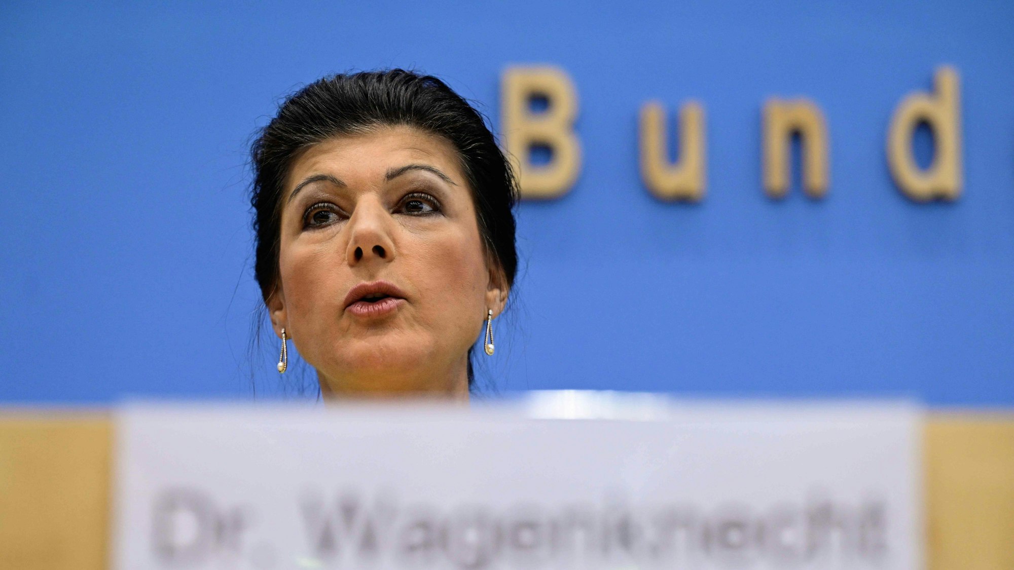 Die frühere Linken-Politikerin Sahra Wagenknecht stellt am Montag ihre neue Partei vor.