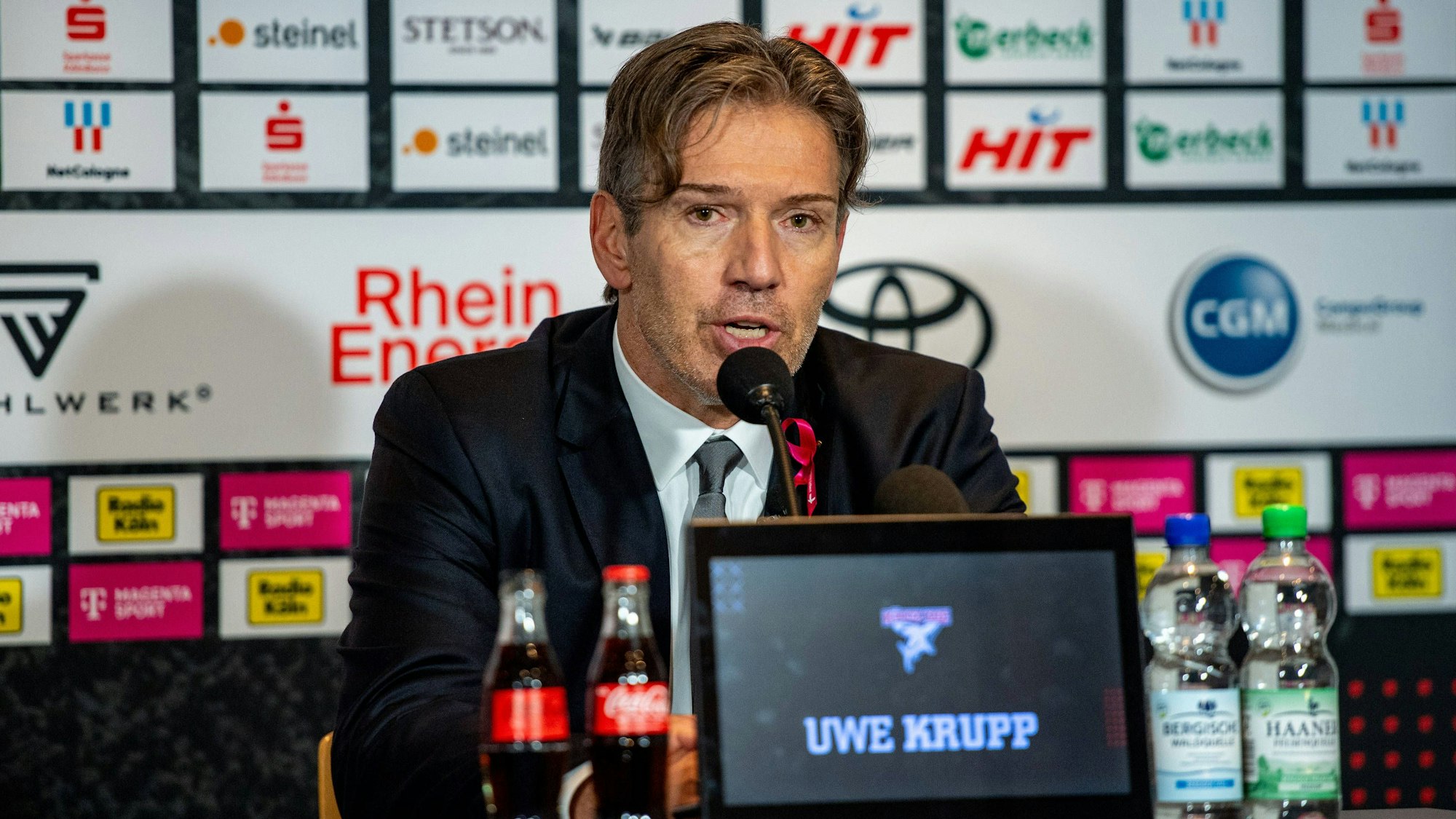 Haie-Trainer Uwe Krupp