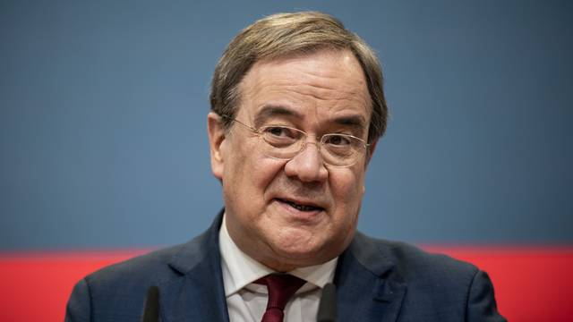 CDU-Politiker Armin Laschet hat harsche Kritik an der Verfassungsrechtlerin Frauke Brosius-Gersdorf geäußert. (Archivbild)