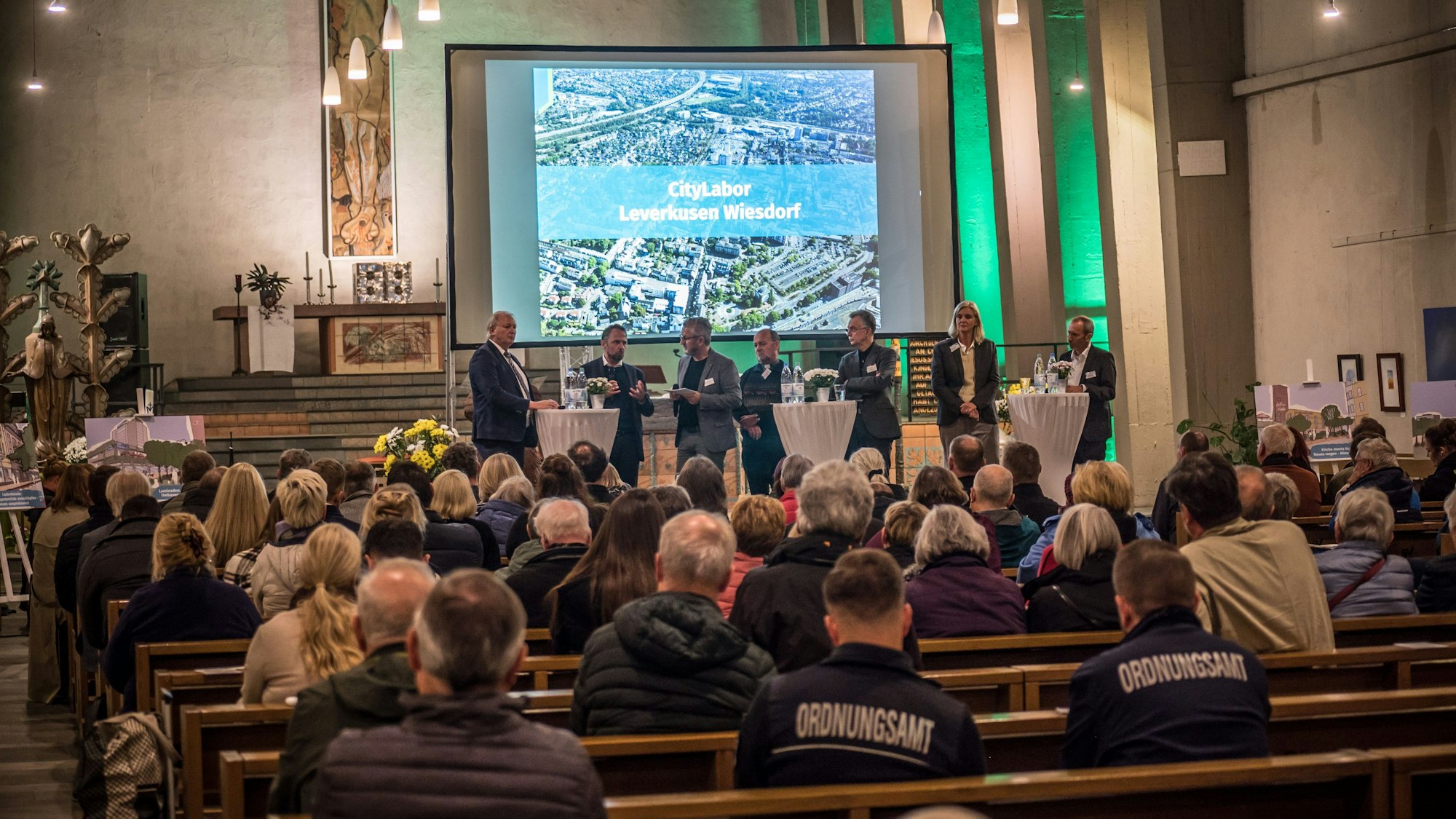 Herz Jesu „City-Labor“ etwa 120 Interessierte waren gekommen.
