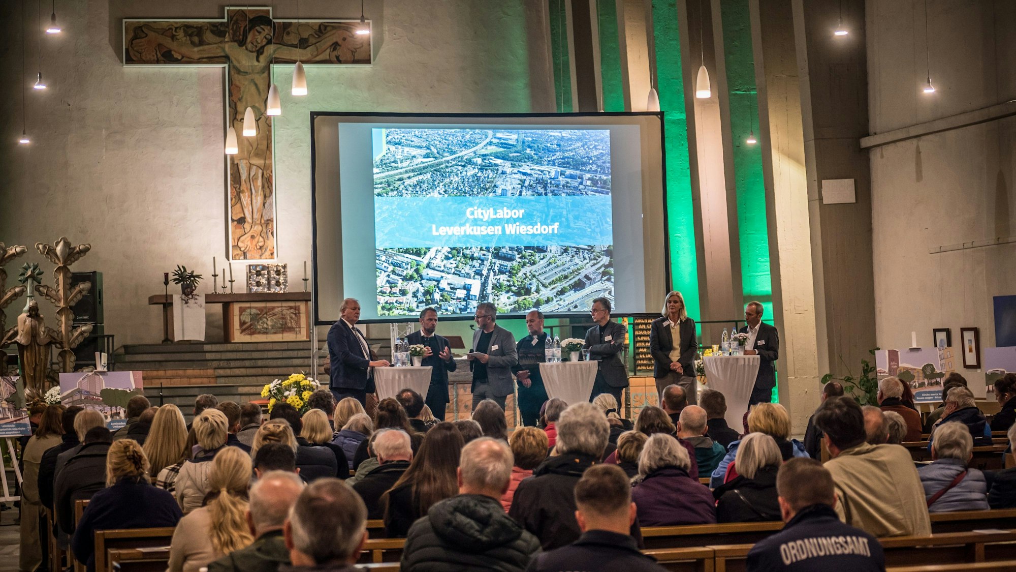 Herz Jesu „City-Labor“ etwa 120 Interessierte waren gekommen.