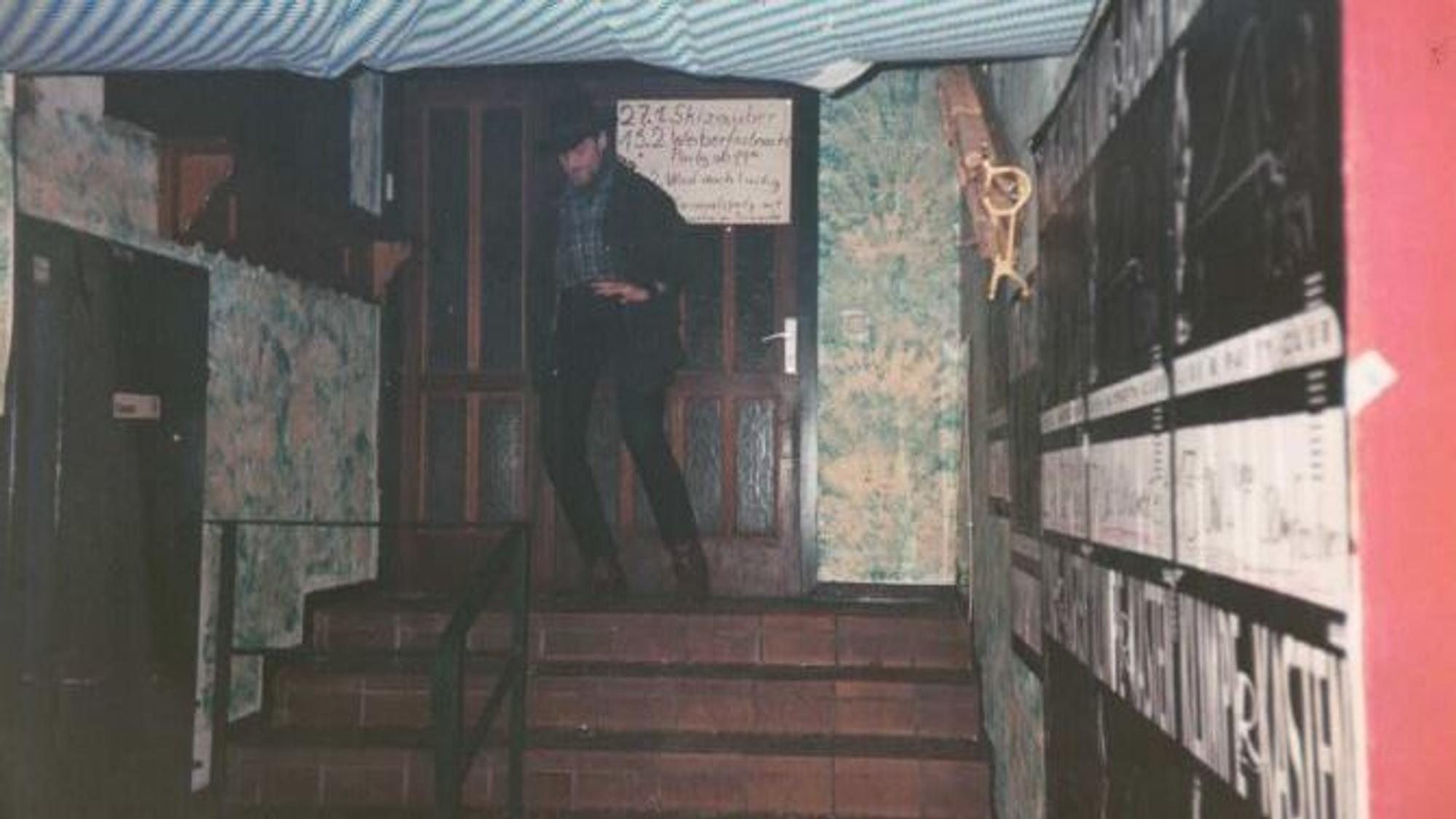 Ein Uralt-Bild (entstanden zwischen 1997 und 1998) aus der Discothek „Klimperkasten“ in Engelskirchen.