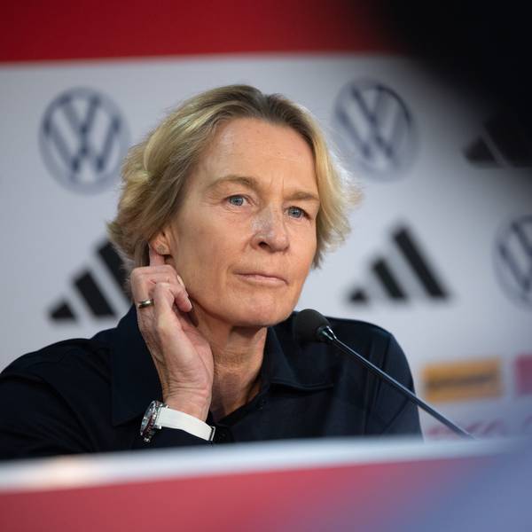 Bundesltrainerin Martina Voss-Tecklenburg befindet sich derzeit im Erholungsurlaub.