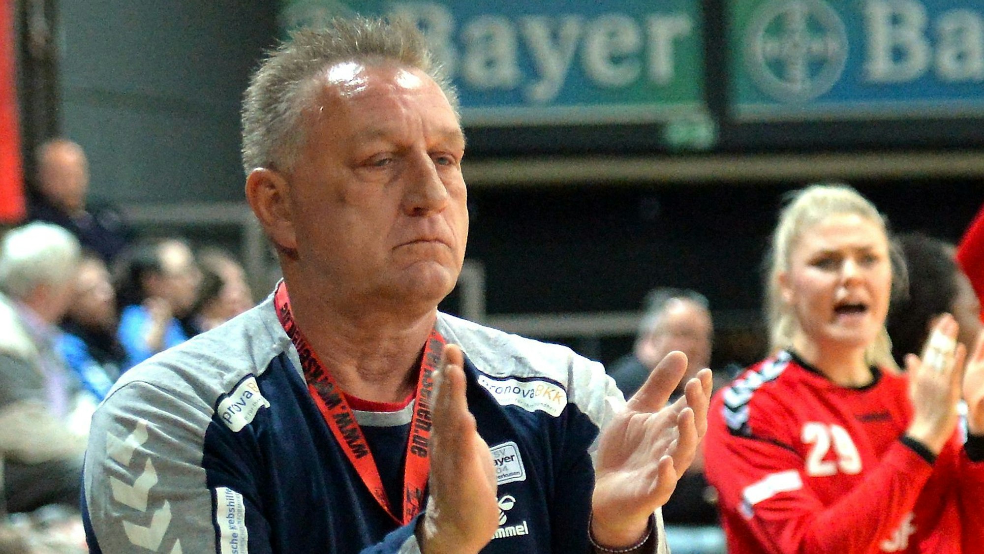 TR: Michael Biegler (Bayer)