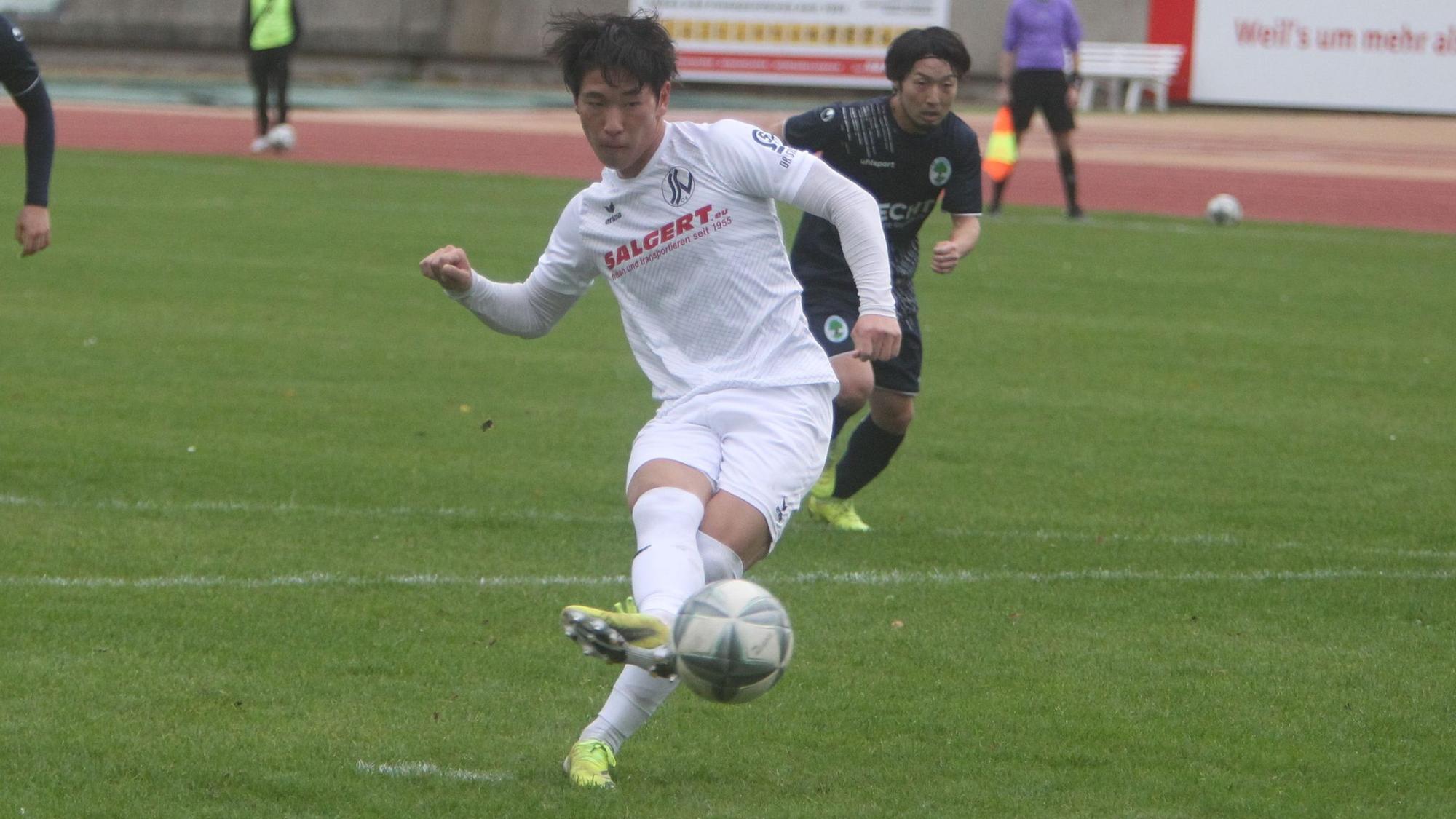 Nervenstark vom Elfmeterpunkt: Kaito Asano vom SSV 04.