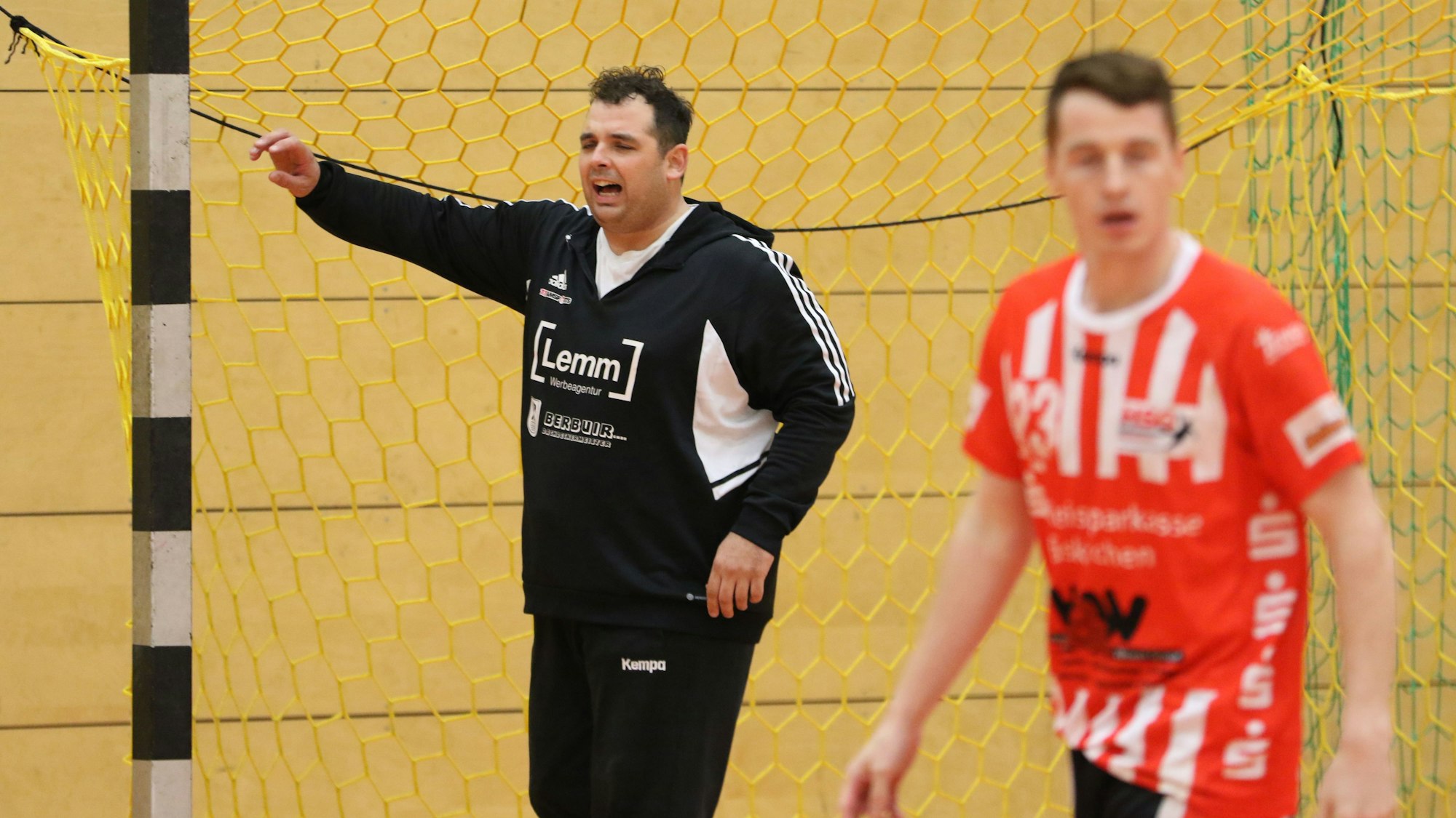 Bei der HSG Euskirchen musste ein Feldspieler den Stammtorhüter ersetzen.