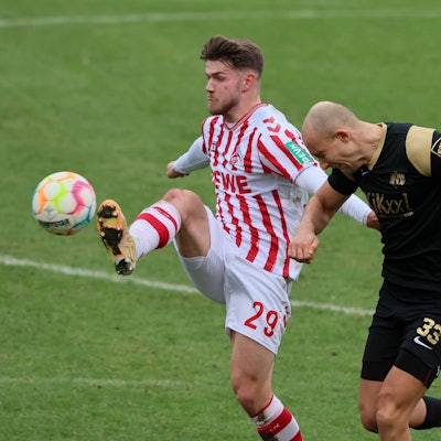 1. FC Köln vs. Preußen Münster, Testspiel, Trainingsspiel, links: Jan Thielmann (1. FC Köln), 21.12.22, Bild: Herbert Bucco