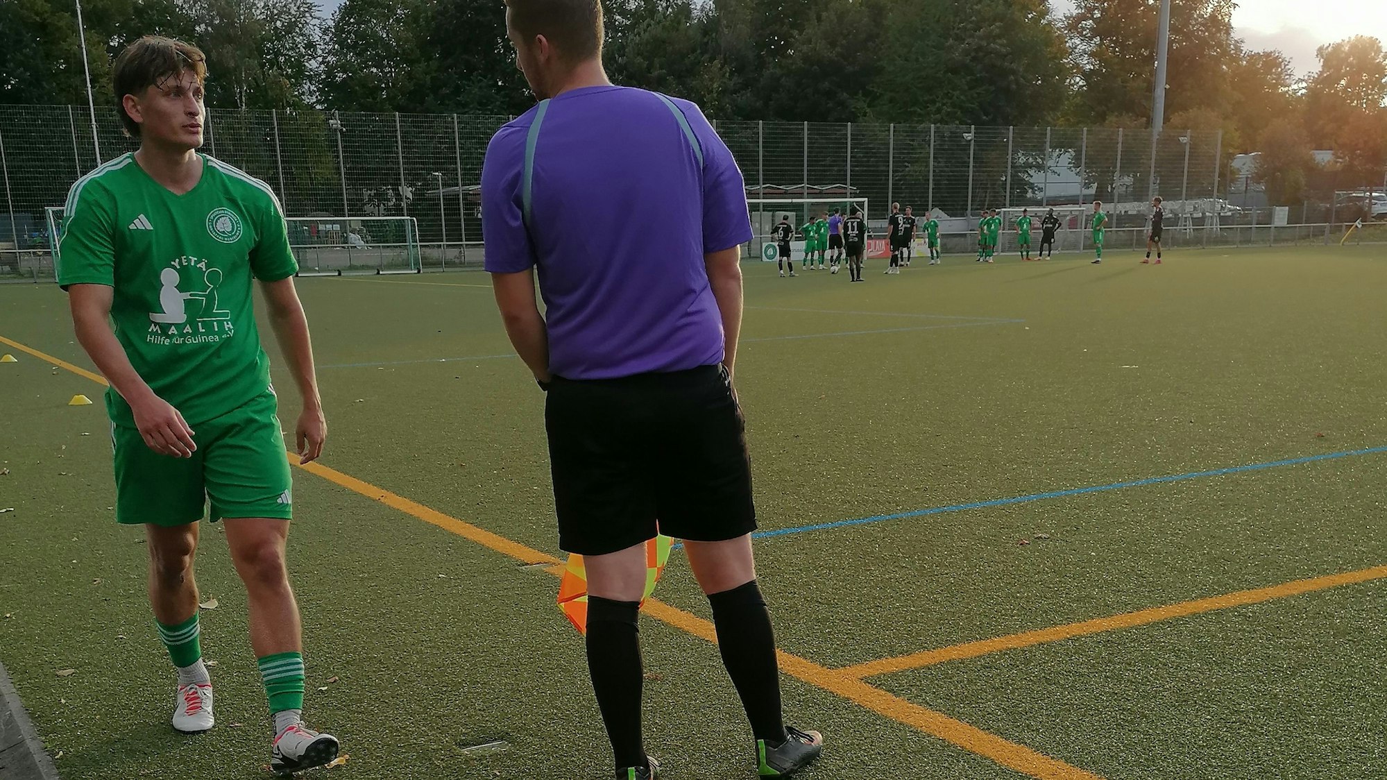 Sean Brecht vom SC Borussia Lindenthal-Hohenlind nach seinem Platzverweis gegen Teutonia Weiden