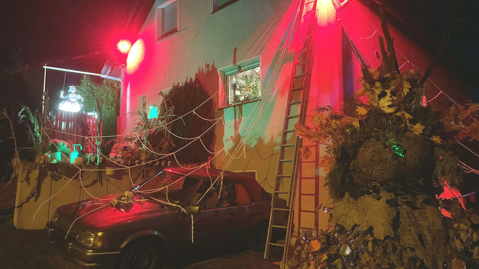Das Lindlarer Halloween-Haus.