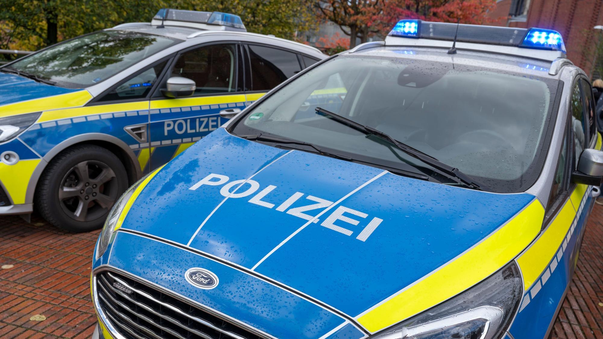 Ein Fahrzeug der Polizei.