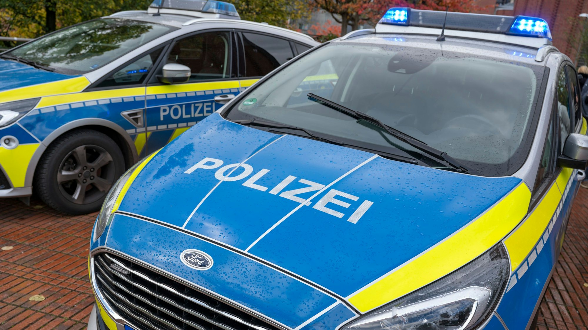 29.10.2023, Köln: Polizei ist im Einsatz. Foto: Uwe Weiser