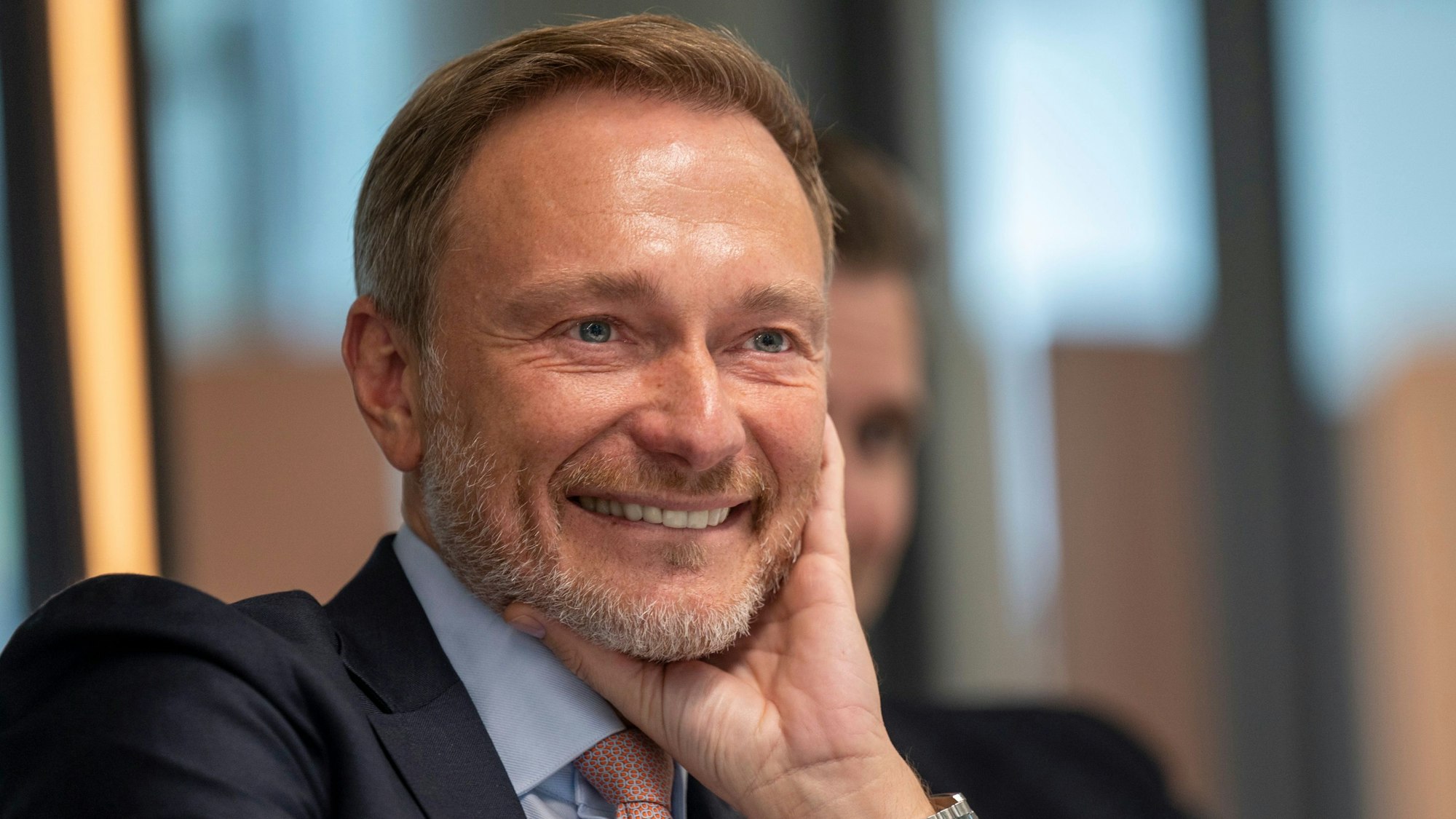 Finanzminister Christian Lindner ist im Interview zu sehen.