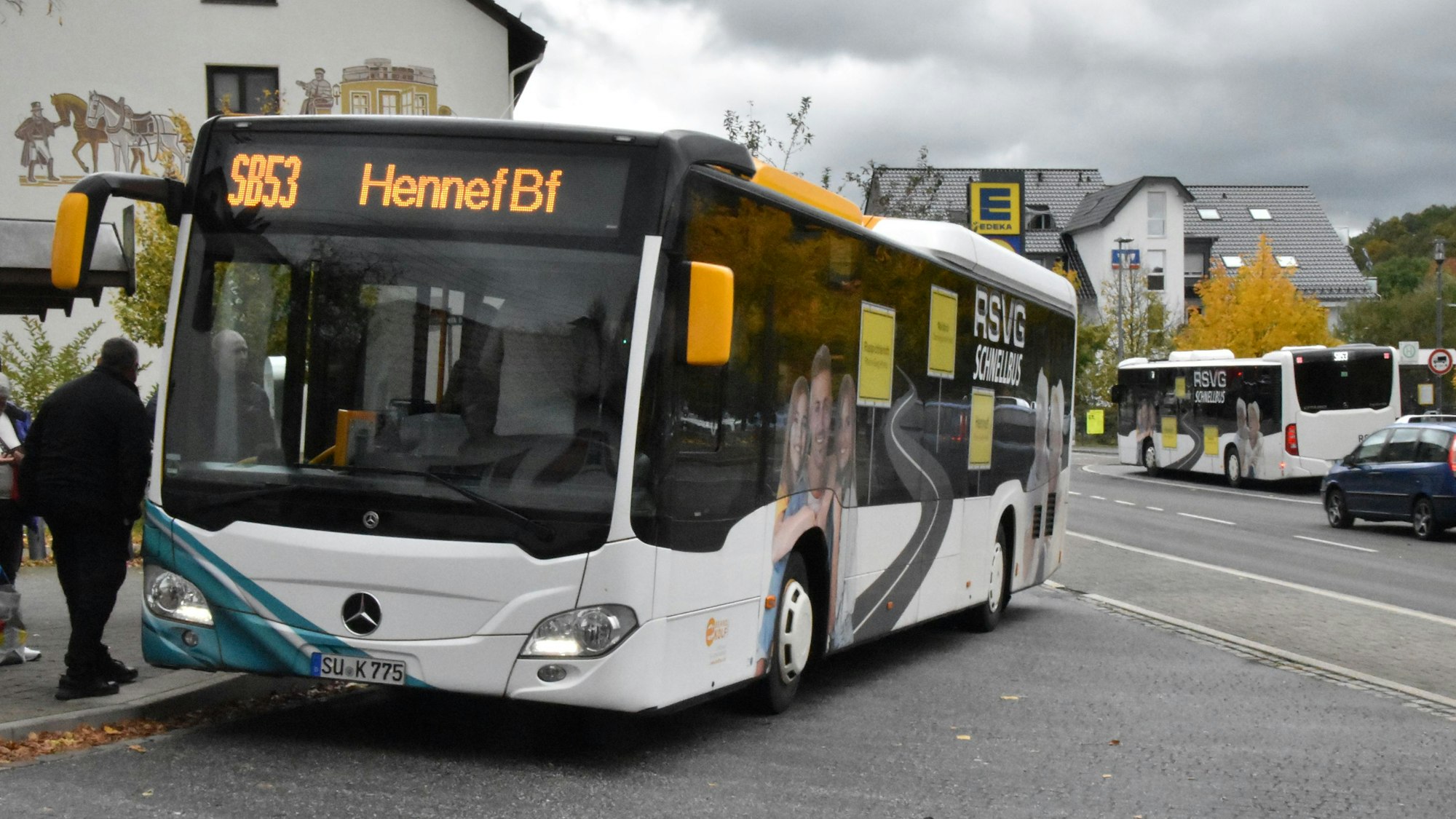 Zwischenbilanz Regionale 2025
Schnellnus SB53 in Ruppichteroth
vorn und hinten