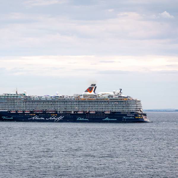 Das Kreuzfahrtschiff „Mein Schiff 3“ in der Nordsee.