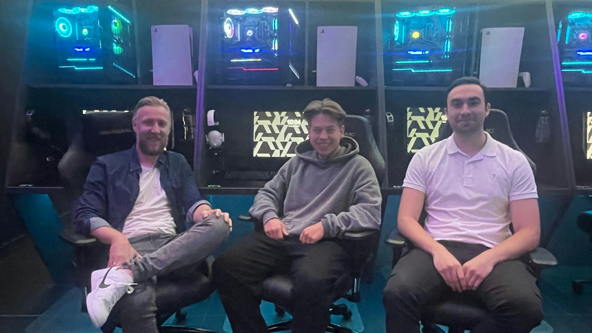 Das dreiköpfige Team hinter "Esports-Training“ in der Kölner Innenstadt: (v.l.n.r.) Dirk Lensch, Felix Günther und Marius Jäger.