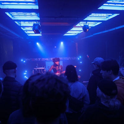 Die Band C’EST KARMA im Artheater