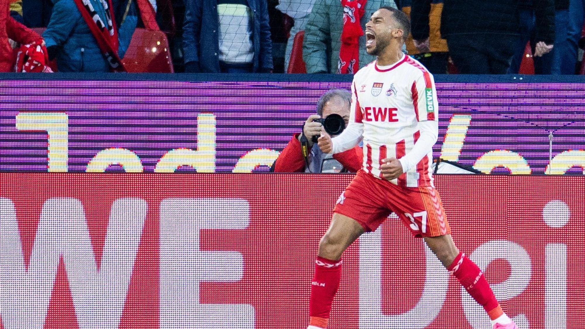 Kölns Linton Maina freut sich über sein Tor zum 1:0.