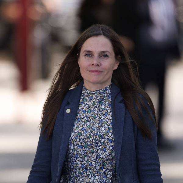 Die isländische Premierministerin Katrin Jakobsdottir bei einem EU-Treffen in Spanien im Oktober.