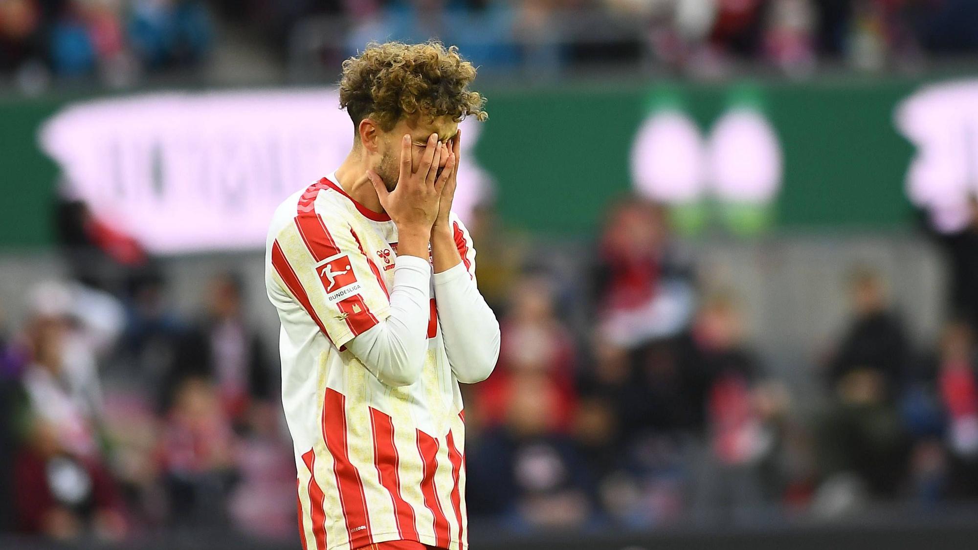 Luca Waldschmidt nach seiner vergebenen Chance.