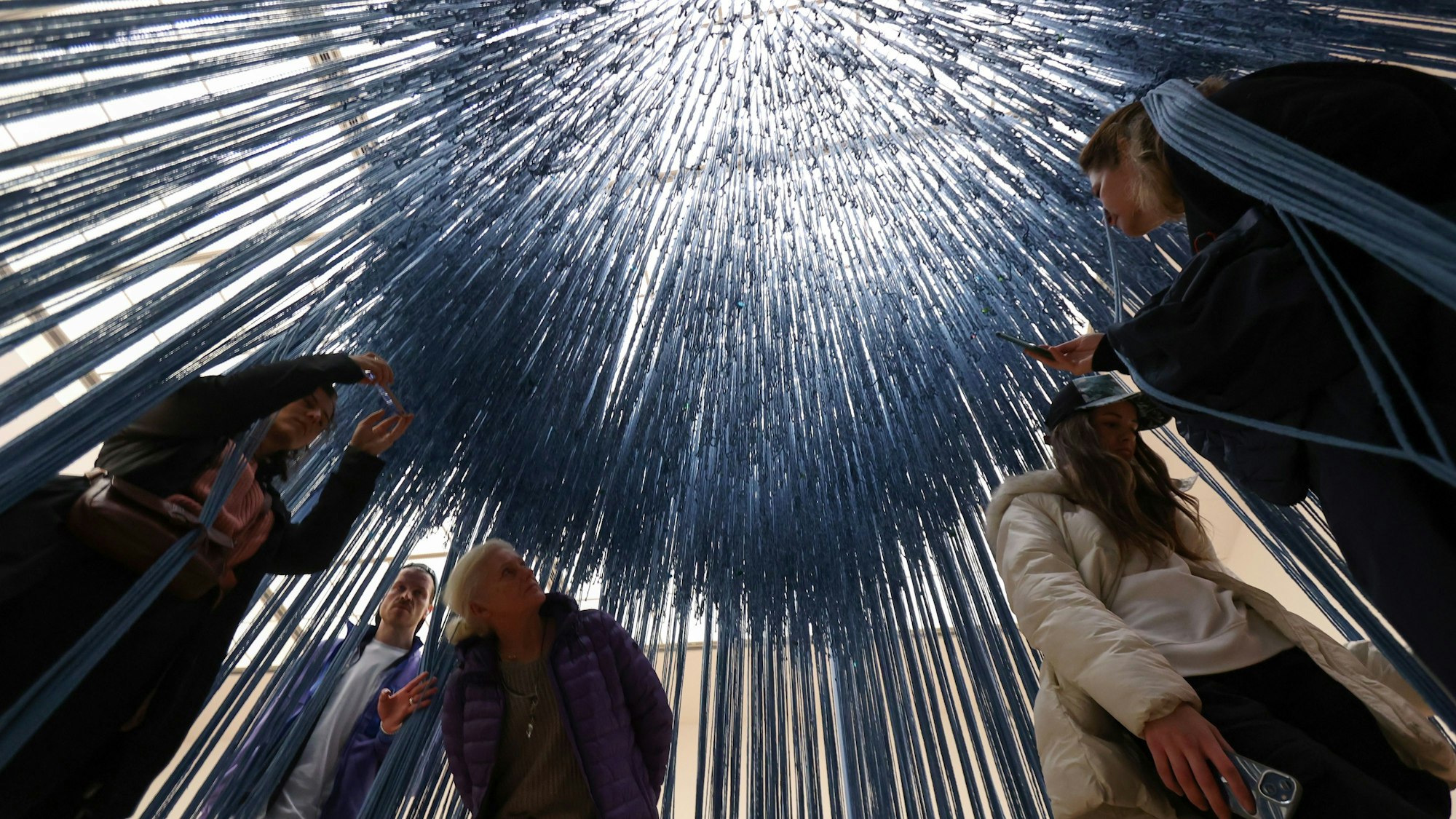 Die Ausstellung von Füsun Onur im Museum Ludwig bei der Museumsnacht.