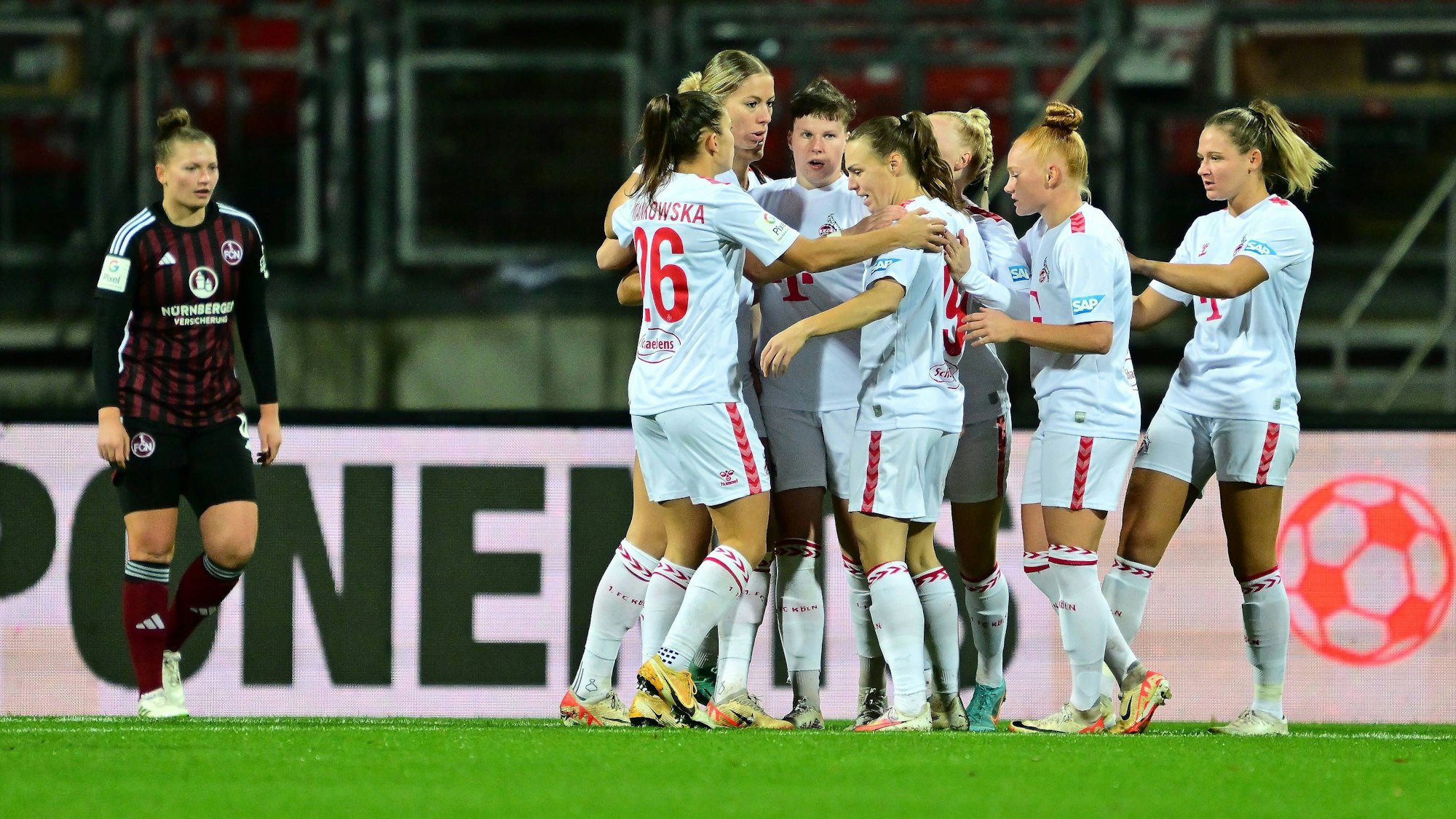 Frauen Bundesliga 1. FC Köln jubeln