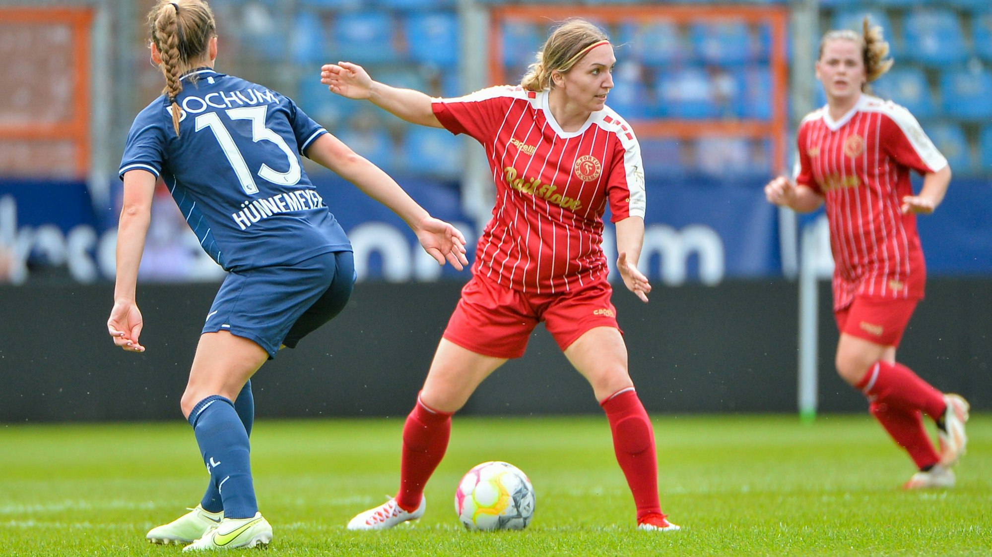 Svenja Streller SC Fortuna Köln, Maja Hünnemeyer VfL Bochum, 13.08.2023, Bochum, DFB-Pokal der Frauen, Runde 1, VfL Bochum - SC Fortuna Köln, DFB/DFL REGULATIONS PROHIBIT ANY USE OF PHOTOGRAPHS AS IMAGE SEQUENCES AND/OR QUASI-VIDEO. *** Svenja Streller SC Fortuna Köln , Maja Hünnemeyer VfL Bochum , 13 08 2023, Bochum, DFB Pokal der Frauen, Runde 1, VfL Bochum SC Fortuna Köln, DFB DFL REGULATIONS PROHIBIT ANY USE OF PHOTOGRAPHS AS IMAGE SEQUENCES AND OR QUASI VIDEO xklx