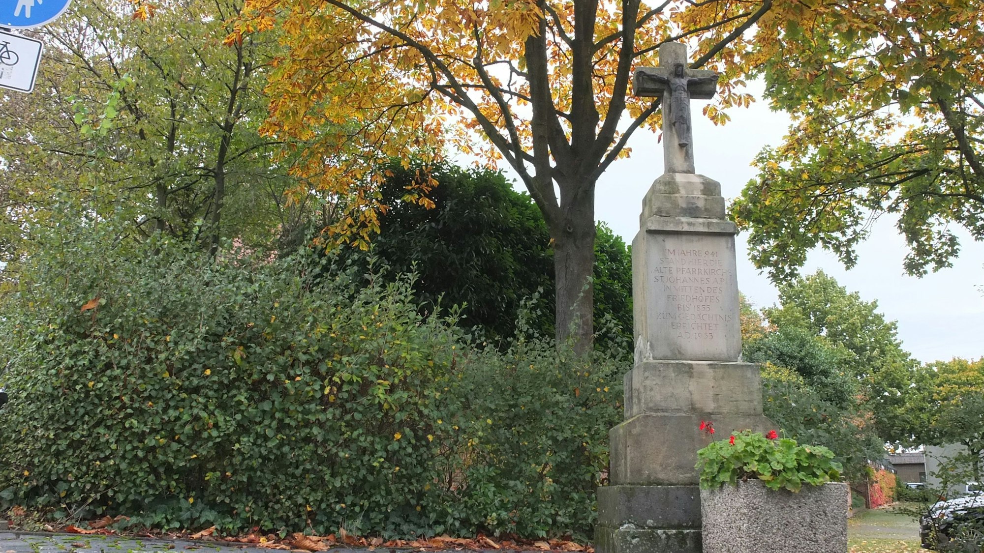 Dieses Wegekreuz am Wegesrand
