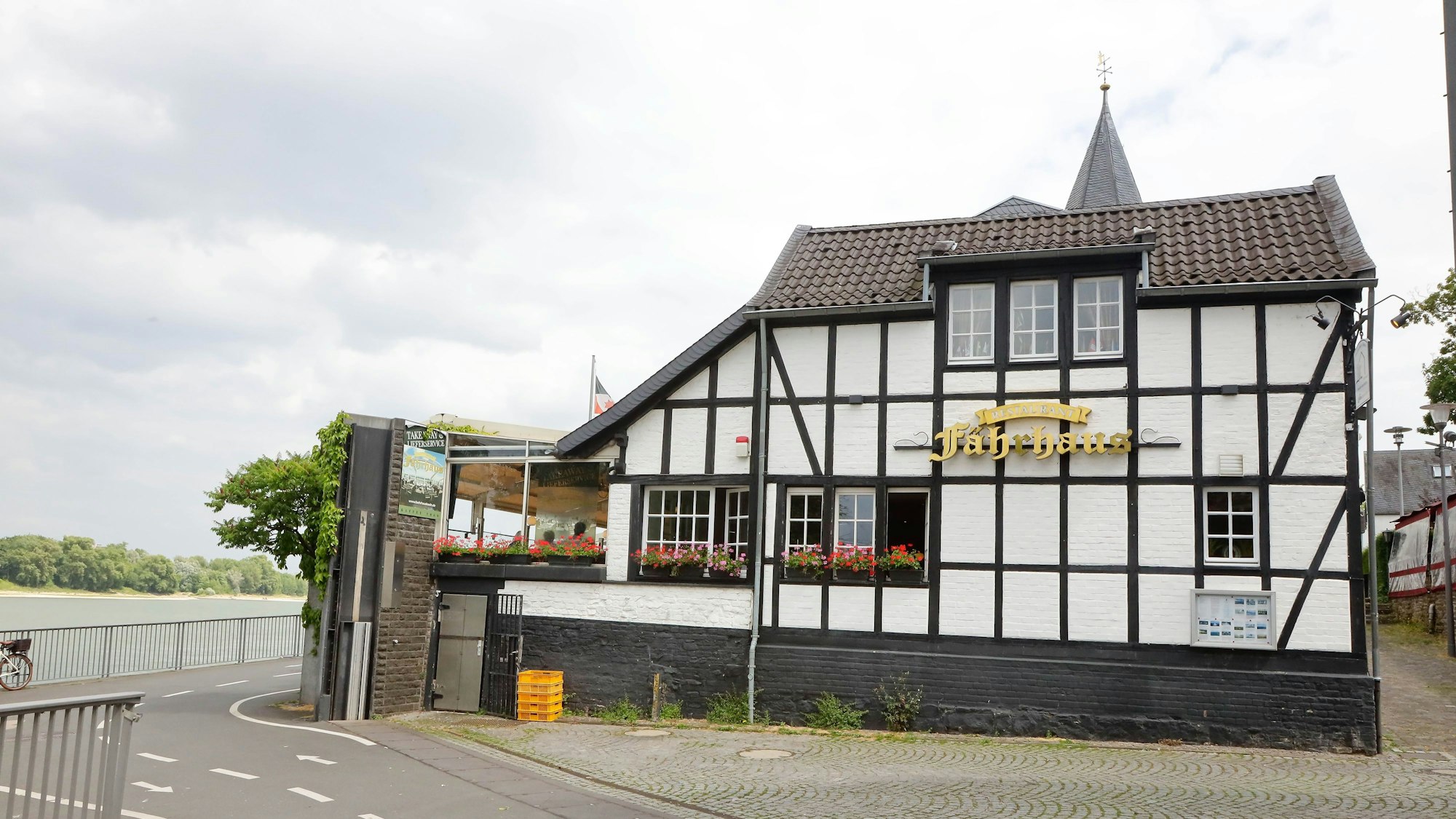 Das Fährhaus von außen.