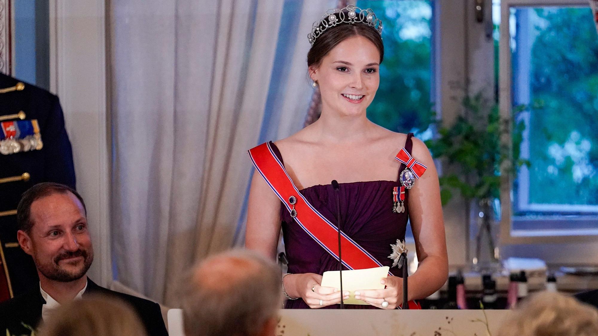 Prinzessin Ingrid Alexandra während eines Galadinners.