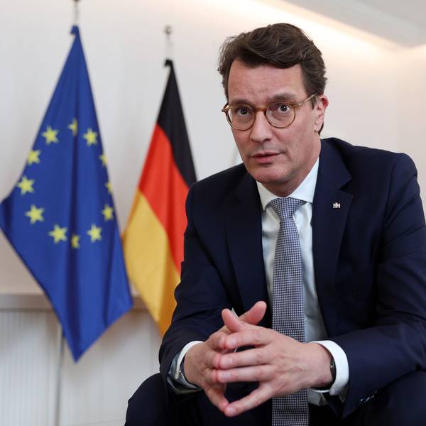 NRW-Ministerpräsident Hendrik Wüst i(CDU) in der Staatskanzlei.