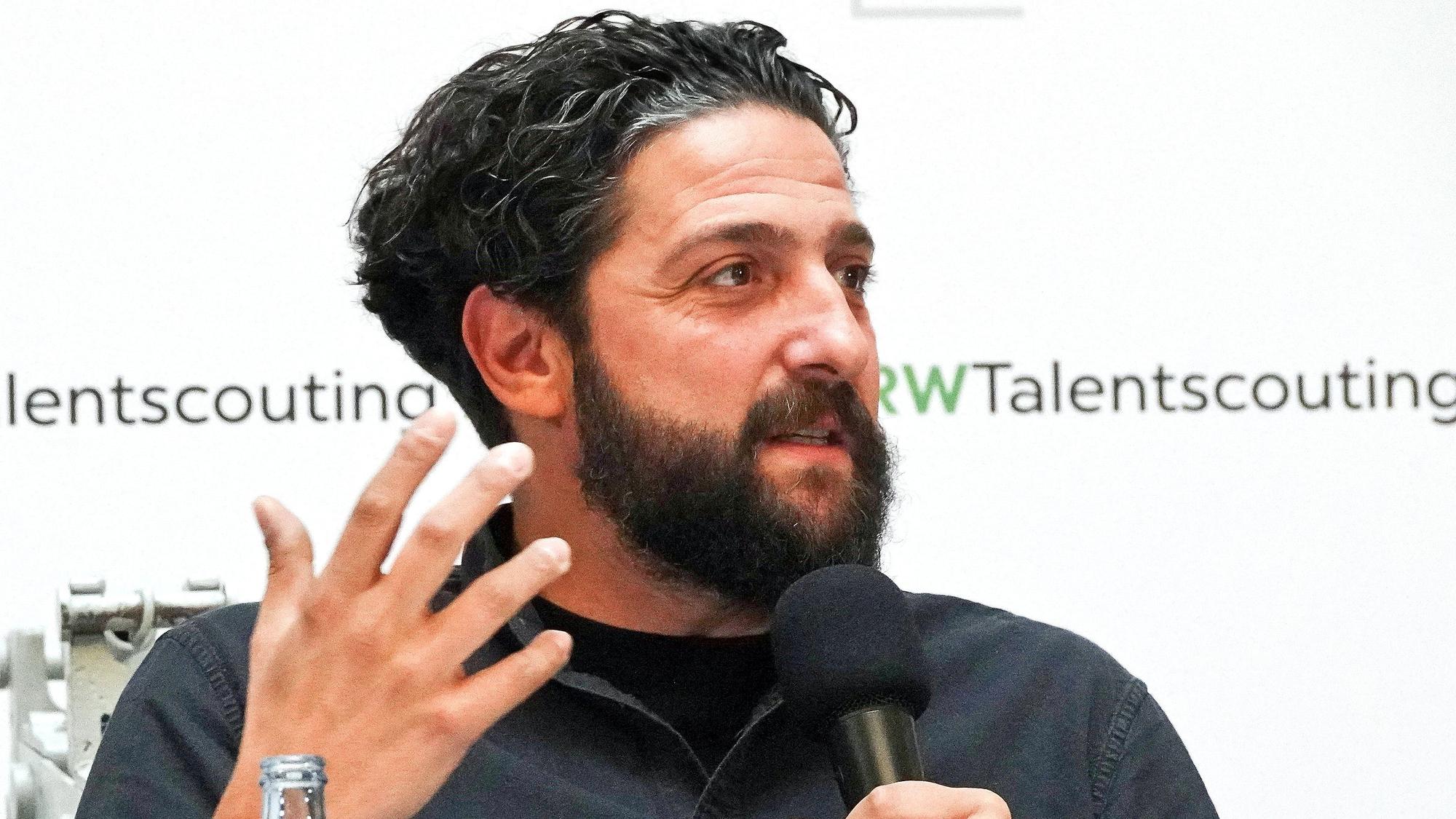 Bestsellerautor und Bildungsforscher Prof. Dr. El-Mafaalani spricht am Donnerstag, 19.10.2023 im NRW-Talentzentrum in Gelsenkirchen. Es findet eine Diskussion mit Podcastaufzeichnung statt.
Foto: Michael Korte / FUNKE Foto Services