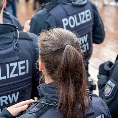 Polizei ist im Einsatz.