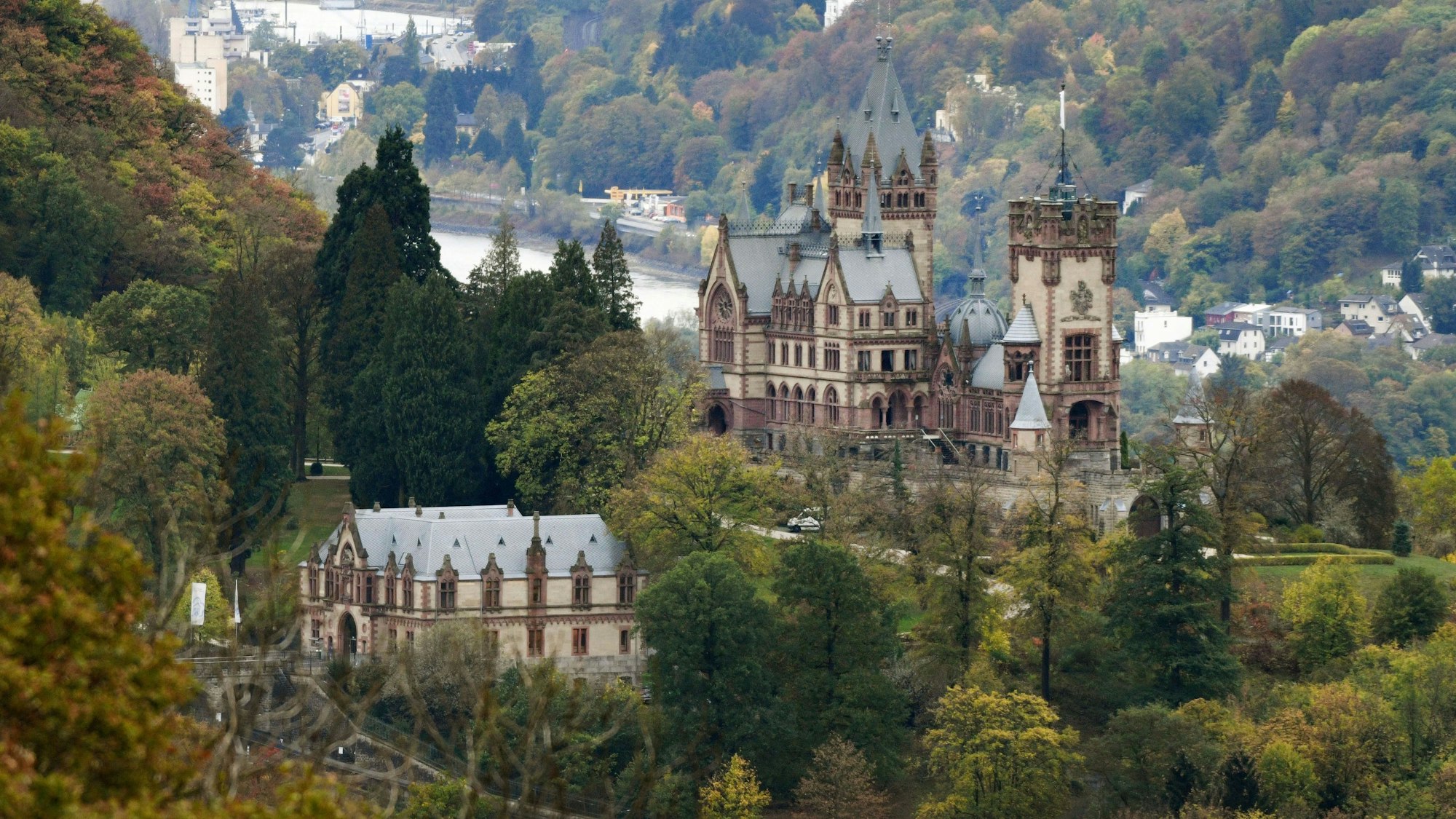 Wie ein Märchenschloss: Schloss Drachenburg in Königswinter.
