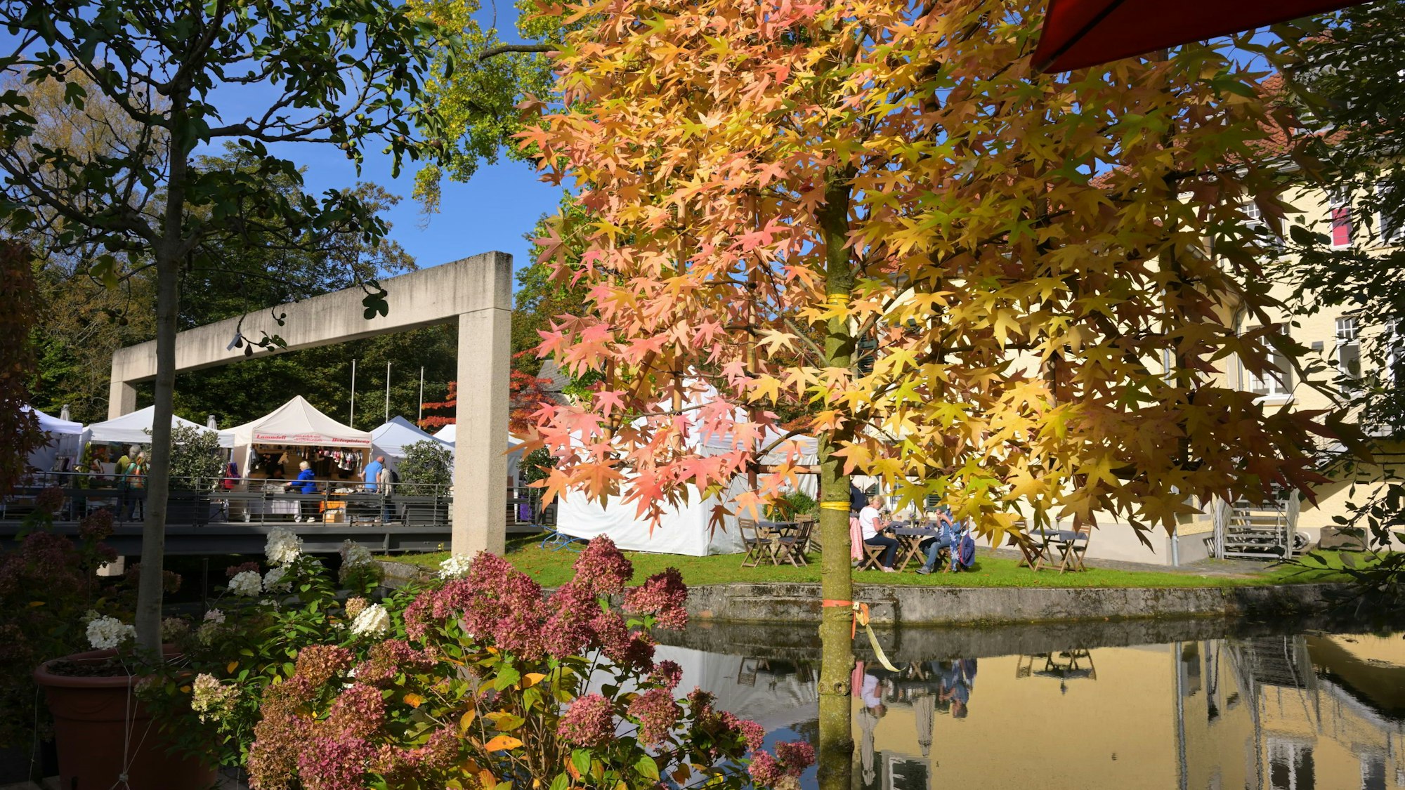 Herbstmarkt Rösrath Schloß Eulenbroich