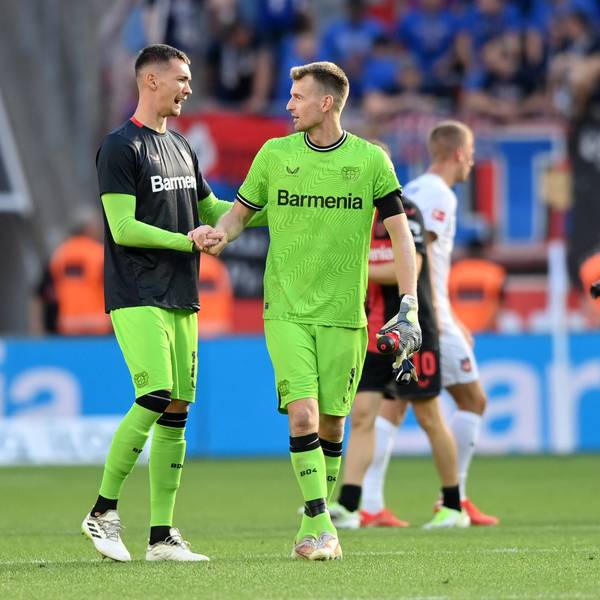 Matej Kovar (l.) und Lukas Hradecky