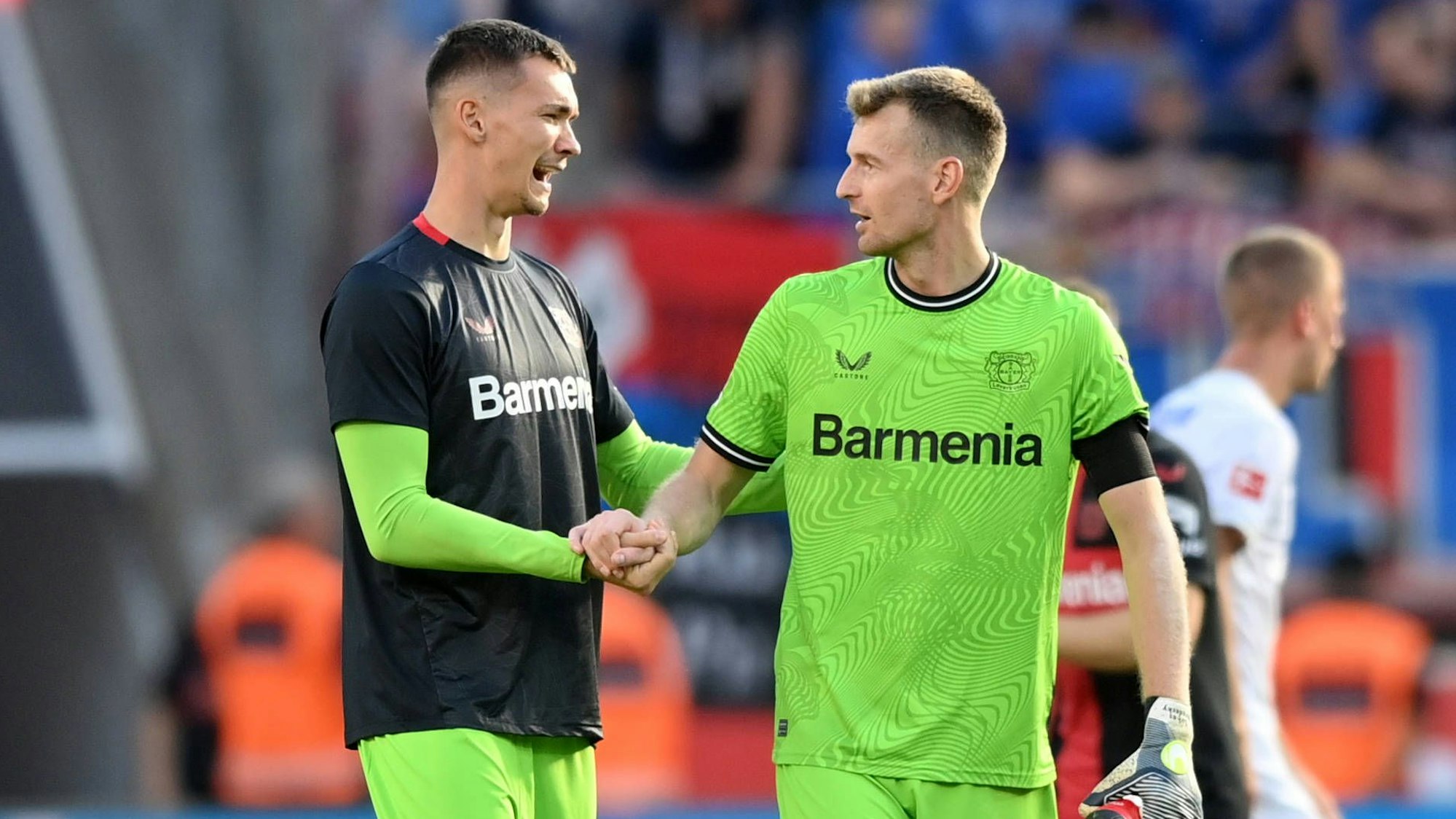 Matej Kovar (l.) und Lukas Hradecky