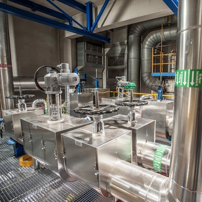 Drei Viertel der benötigten Wärme kommen aus dem städtischen Müllheizkraftwerk der Avea