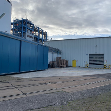 Blick auf den Phosphorchloride-Betrieb von Lanxess im Chempark Leverkusen