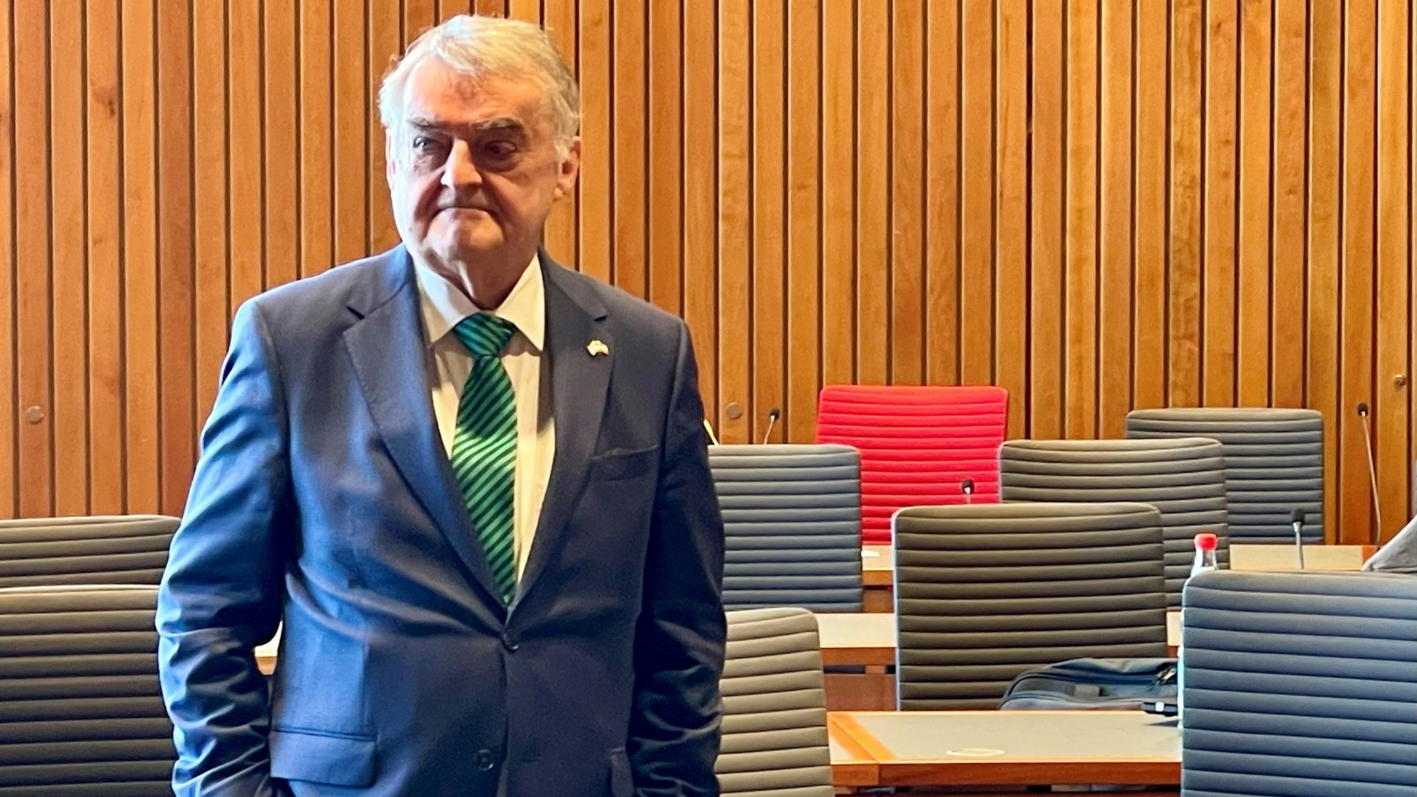 Herbert Reul im Untersuchungsausschuss Lügde