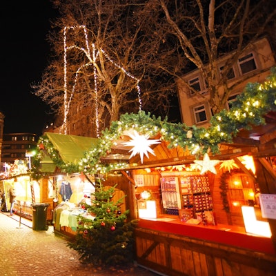 24.11.2021 Köln.
Weihnachtsmarkt auf dem Chlodwigplatz.