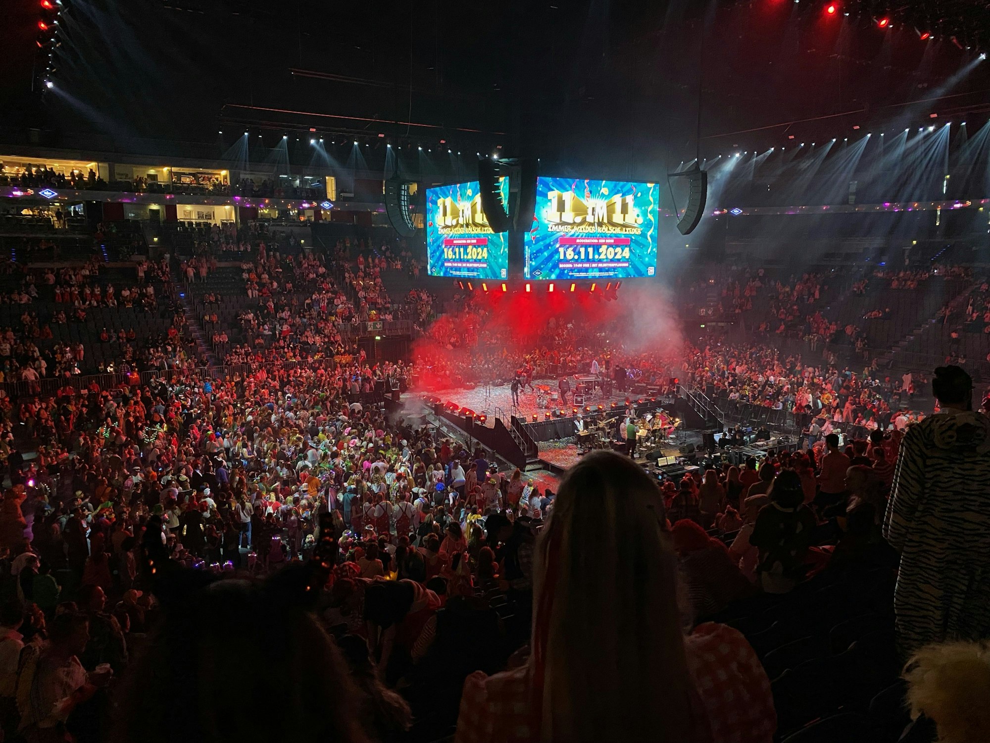 Die Veranstaltung „Jecke Elf“ in der Lanxess-Arena