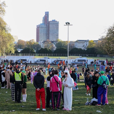 Sessionsauftakt Kölner Karneval
Aachener Weiher als Ausweichfläche