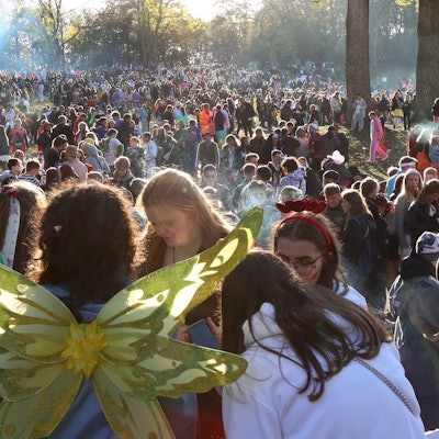 Sessionsauftakt Kölner Karneval
Aachener Weiher als Ausweichsfläche