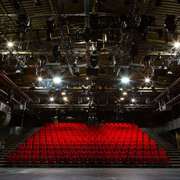 Blick ins Depot 2 des Schauspiels Köln