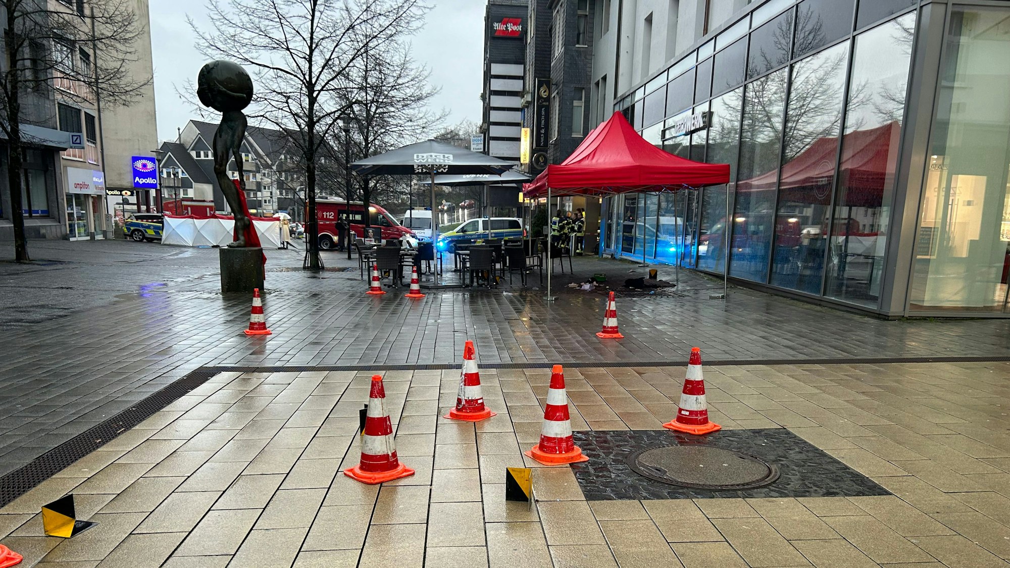 Tatort / Einsatzort nach Schüssen der Polizei auf einen Mann in Gummersbach