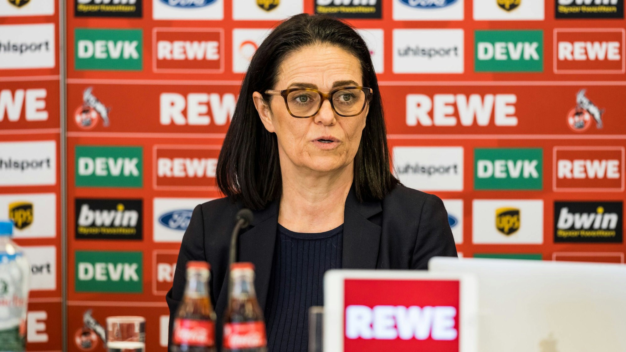1. FC Koeln Pressekonferenz FC-Renntag 14.04.2022 Nicole Fischer geschaeftsfuehrendes Vorstandsmitglied der Stiftung 1. FC Koeln Pressekonferenz 1. FC Koeln FC-Renntag Geissbockheim, 14.04.2022 *** 1 FC Koeln Press Conference FC Renntag 14 04 2022 Nicole Fischer Managing Board Member of the Foundation 1 FC Koeln Press Conference 1 FC Koeln FC Renntag Geissbockheim, 14 04 2022 Copyright: xBEAUTIFULxSPORTS/Wunderlx