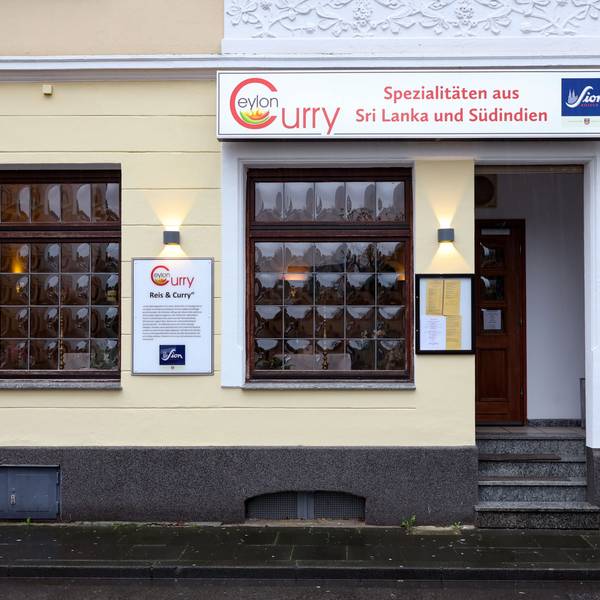 Außenansicht des Restaurants Ceylon Curry in Leverkusen