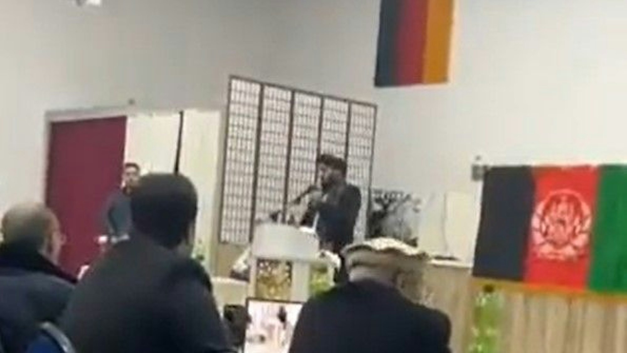 Ein hoher Taliban-Funktionär sprach bei einer Veranstaltung in Räumen der Ditib-Moschee in Köln-Chorweiler.
